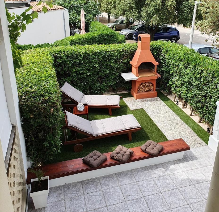 Apartment Tinateo, Gajac Novalja Exterior foto